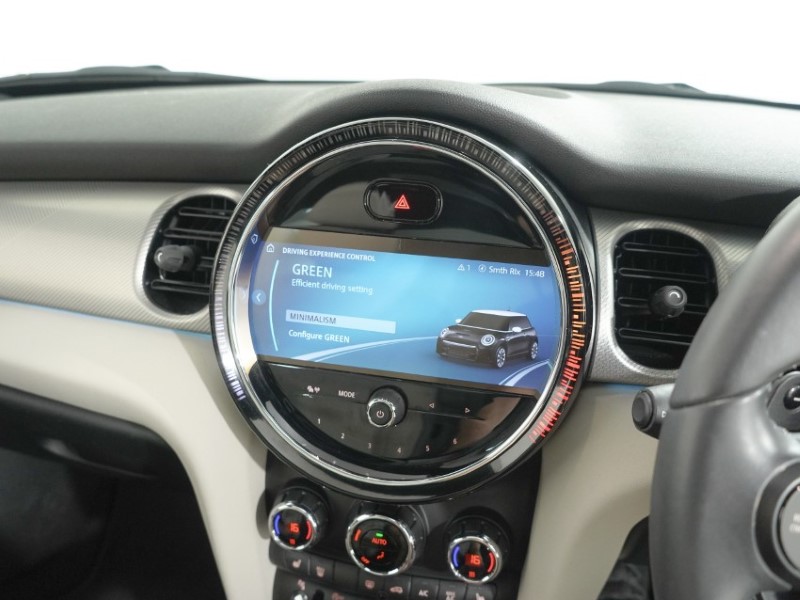 2022 (72) MINI HATCHBACK 2.0 Cooper S Exclusive 3dr Auto 5861371