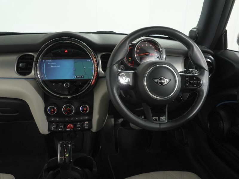 2022 (72) MINI HATCHBACK 2.0 Cooper S Exclusive 3dr Auto 5861345