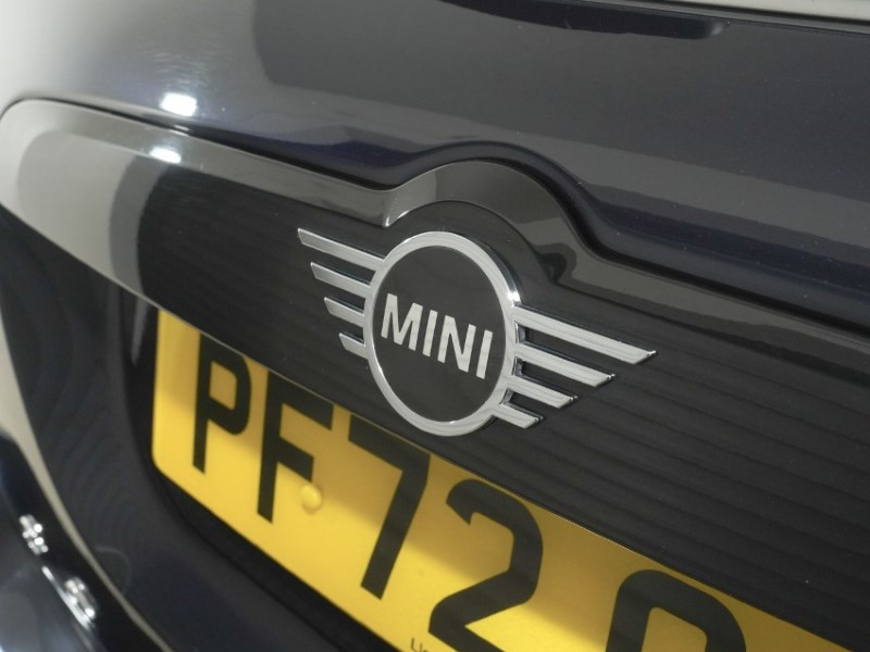 2022 (72) MINI COUNTRYMAN 1.5 Cooper Exclusive 5dr Auto 5874365