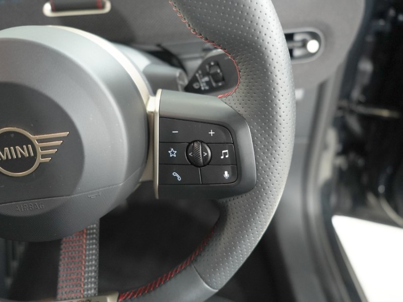 2024 (74) MINI ACEMAN 135kW E Sport 43kWh 5dr Auto 5871015