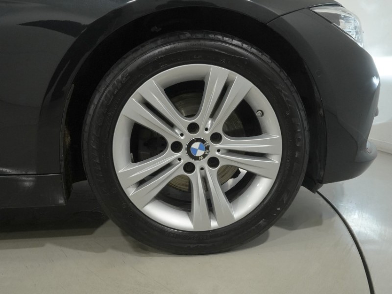 2019 (19) BMW 3 SERIES 320d Sport 5dr 5875466