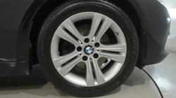 2019 (19) BMW 3 SERIES 320d Sport 5dr 5875466