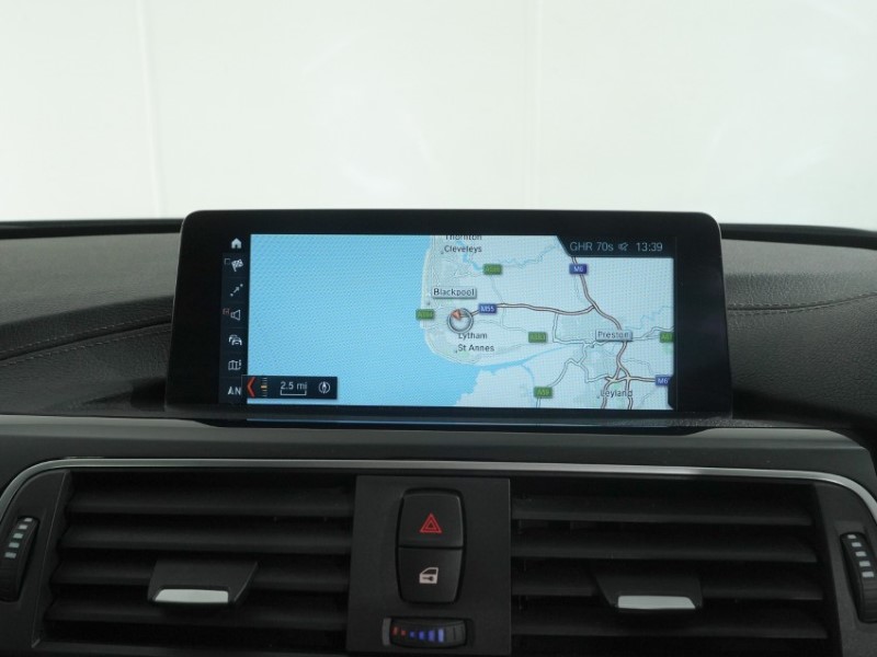2019 (19) BMW 3 SERIES 320d Sport 5dr 5875494