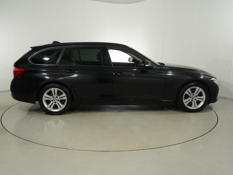2019 (19) BMW 3 SERIES 320d Sport 5dr 5875504