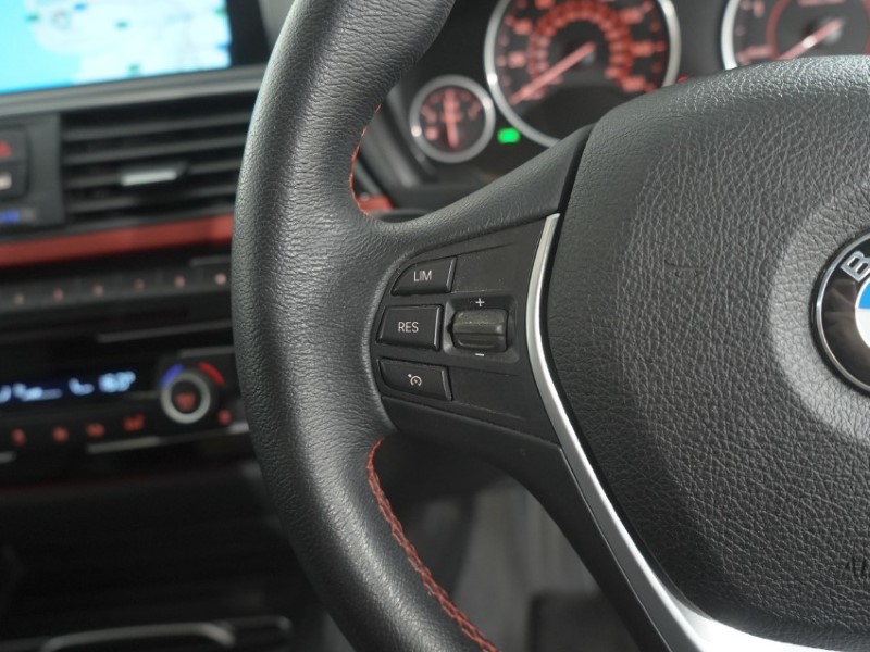 2019 (19) BMW 3 SERIES 320d Sport 5dr 5875476