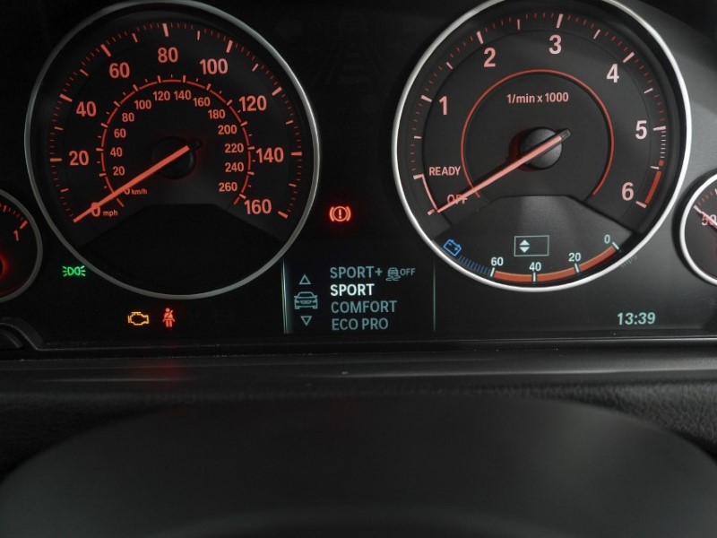 2019 (19) BMW 3 SERIES 320d Sport 5dr 5875491