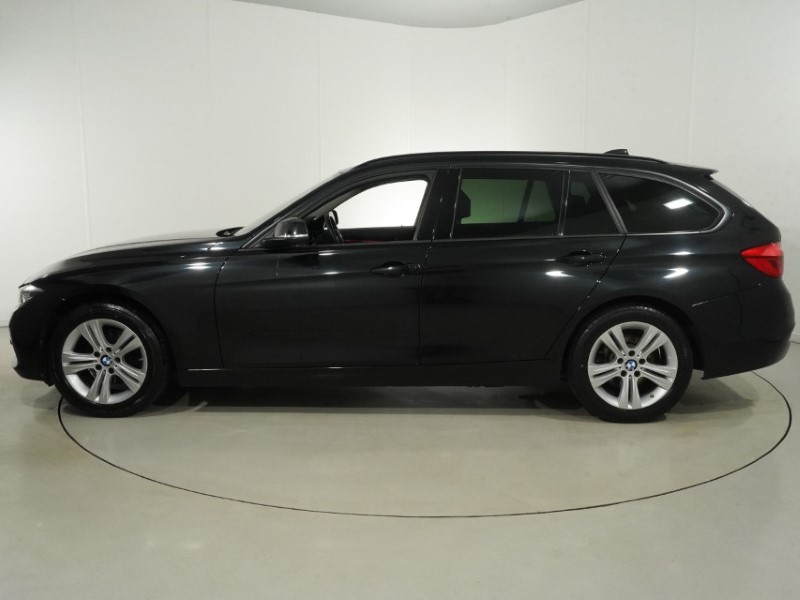 2019 (19) BMW 3 SERIES 320d Sport 5dr 5875501
