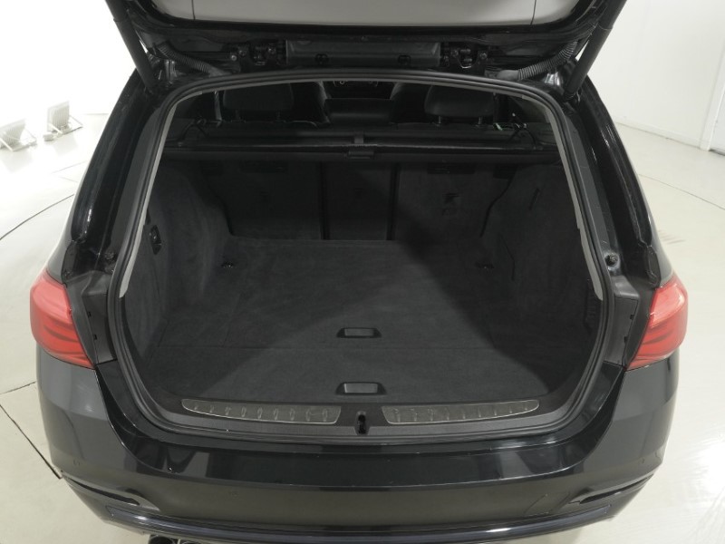 2019 (19) BMW 3 SERIES 320d Sport 5dr 5875451