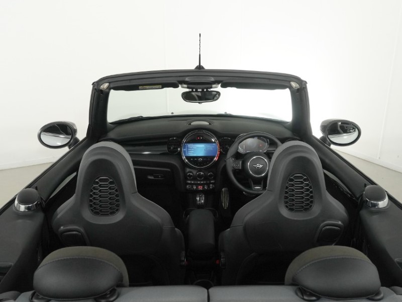 2024 (24) MINI CONVERTIBLE 1.5 Cooper Sport 2dr Auto 5890923