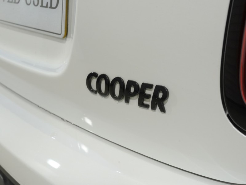 2024 (24) MINI CONVERTIBLE 1.5 Cooper Sport 2dr Auto 5890859