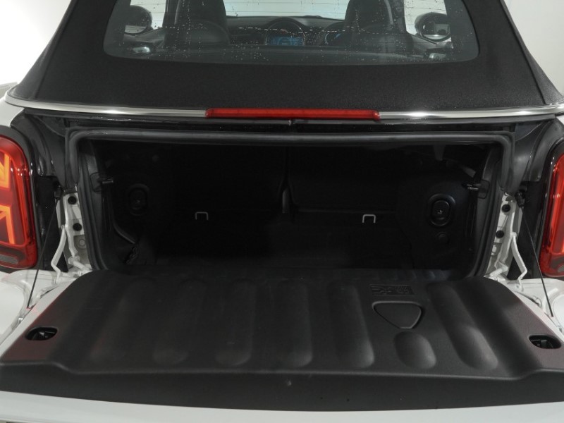 2024 (24) MINI CONVERTIBLE 1.5 Cooper Sport 2dr Auto 5890861