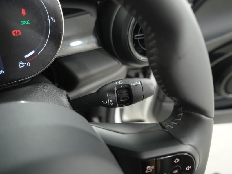 2024 (24) MINI CONVERTIBLE 1.5 Cooper Sport 2dr Auto 5890892