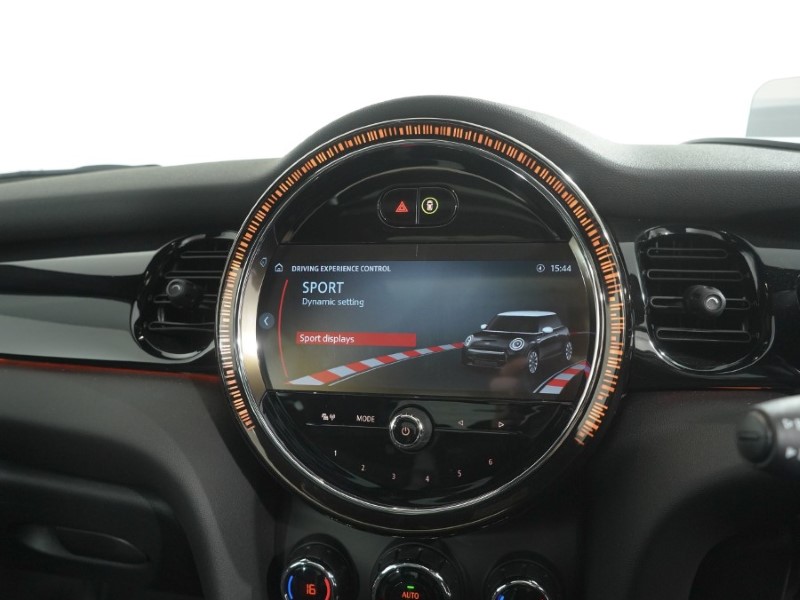 2024 (73) MINI HATCHBACK 2.0 John Cooper Works 3dr 5875616