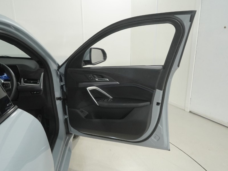 2026 (26) BMW iX2 150kW eDrive20 M Sport 65kWh 5dr Auto 5885108