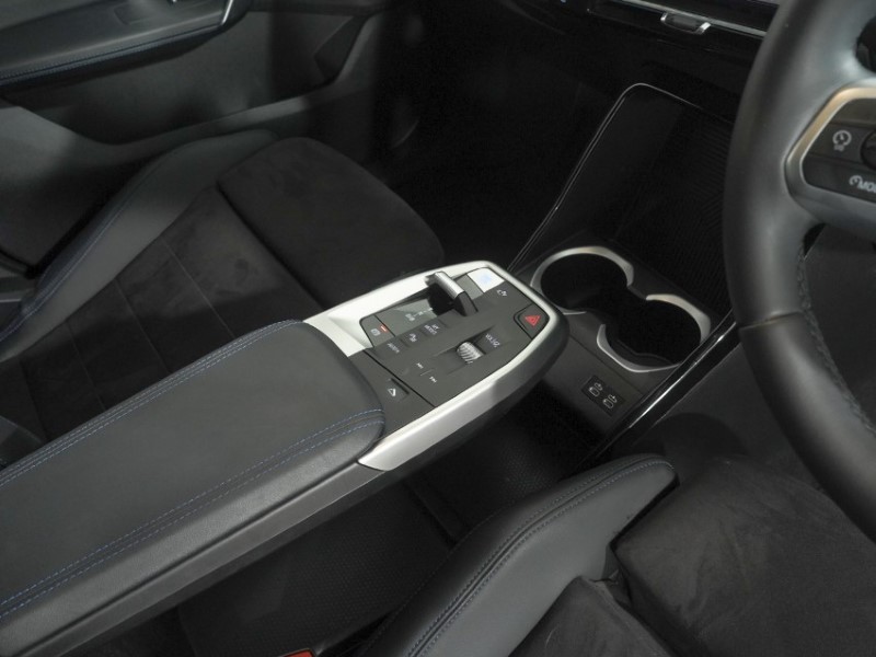2026 (26) BMW iX2 150kW eDrive20 M Sport 65kWh 5dr Auto 5885114