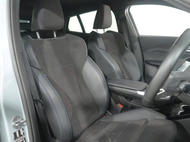 2026 (26) BMW iX2 150kW eDrive20 M Sport 65kWh 5dr Auto 5885115