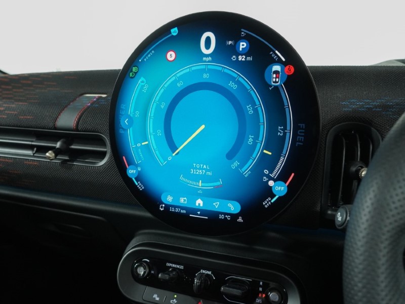 2024 (24) MINI COOPER 1.5 C Sport 3dr Auto 5976931