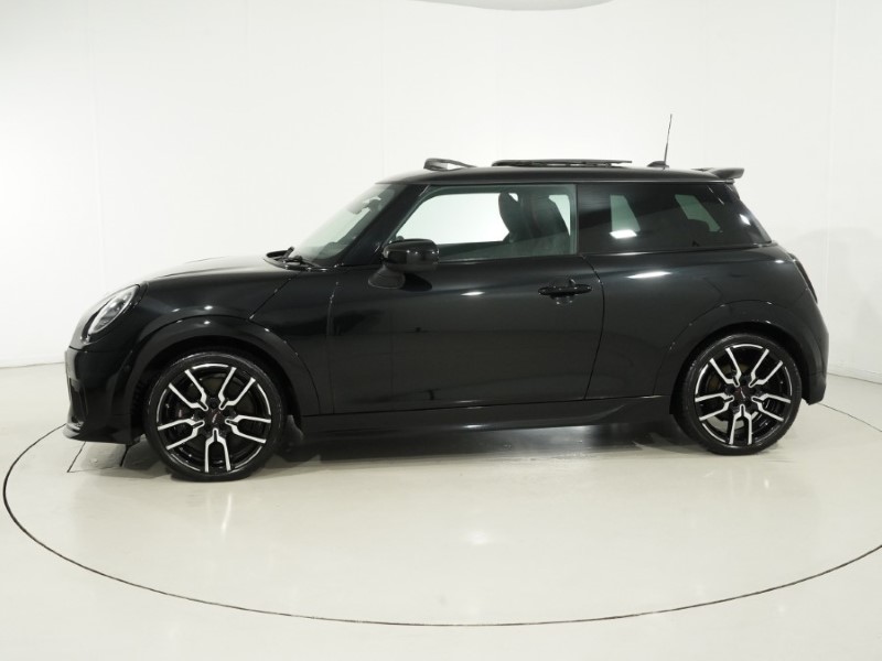 2024 (24) MINI COOPER 1.5 C Sport 3dr Auto 5976894