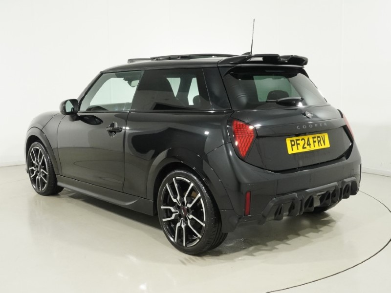 2024 (24) MINI COOPER 1.5 C Sport 3dr Auto – Video 1 of 1