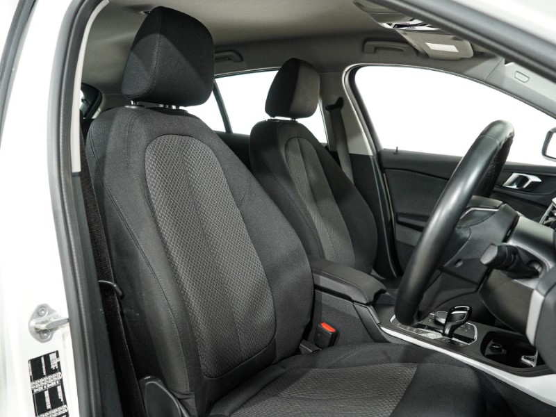 2024 (24) BMW 1 SERIES 116d SE 5dr Step Auto [Live Cockpit Professional] 5925012