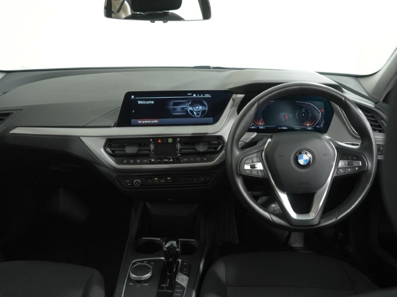 2024 (24) BMW 1 SERIES 116d SE 5dr Step Auto [Live Cockpit Professional] 5925014
