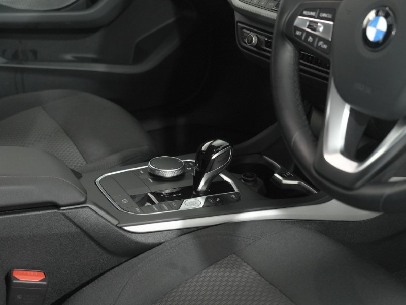 2024 (24) BMW 1 SERIES 116d SE 5dr Step Auto [Live Cockpit Professional] 5925010