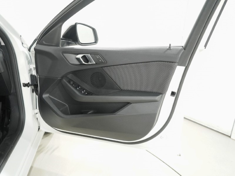 2024 (24) BMW 1 SERIES 116d SE 5dr Step Auto [Live Cockpit Professional] 5925011