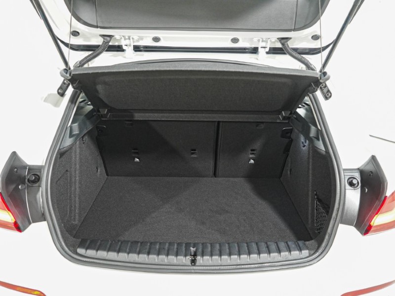 2024 (24) BMW 1 SERIES 116d SE 5dr Step Auto [Live Cockpit Professional] 5925026