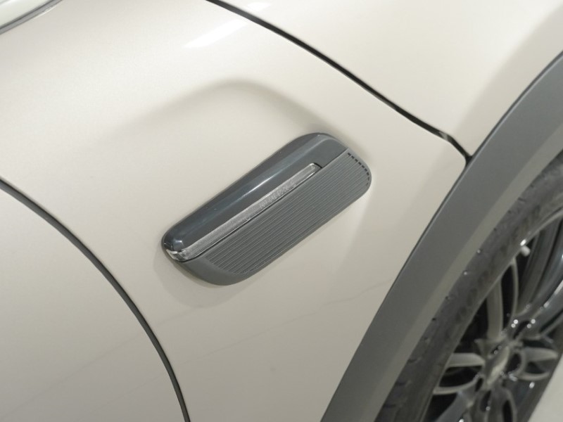 2024 (24) MINI HATCHBACK 1.5 Cooper Exclusive Premium 5dr Auto 5909174