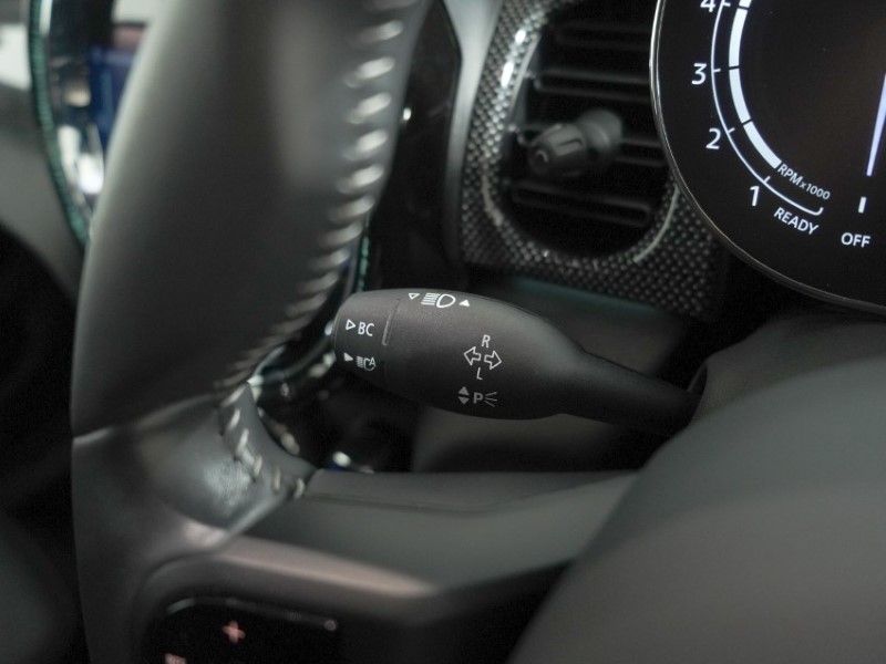 2024 (24) MINI HATCHBACK 1.5 Cooper Exclusive Premium 5dr Auto 5909187