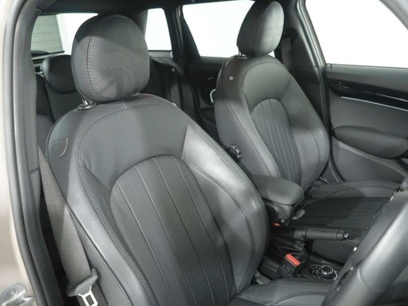2024 (24) MINI HATCHBACK 1.5 Cooper Exclusive Premium 5dr Auto 5909183