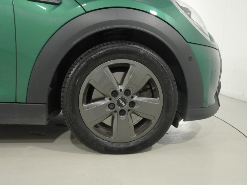 2024 (73) MINI HATCHBACK 2.0 Cooper S Classic Premium Plus 5dr Auto 5950268