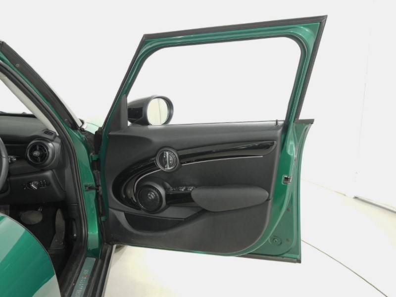 2024 (73) MINI HATCHBACK 2.0 Cooper S Classic Premium Plus 5dr Auto 5950271
