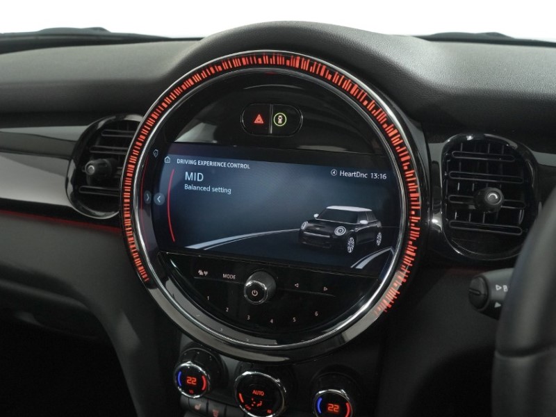 2024 (73) MINI HATCHBACK 2.0 Cooper S Classic Premium Plus 5dr Auto 5950288