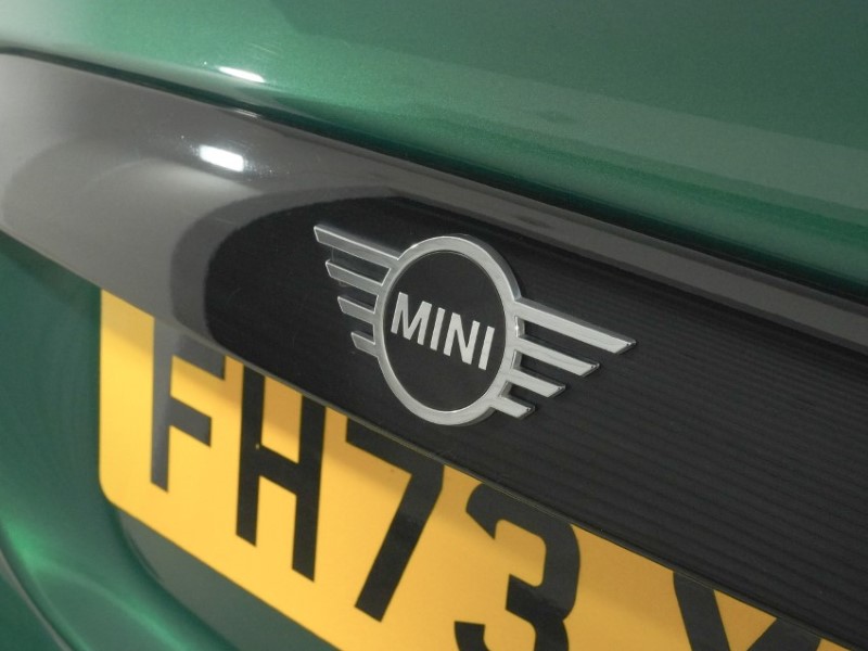 2024 (73) MINI HATCHBACK 2.0 Cooper S Classic Premium Plus 5dr Auto 5950250