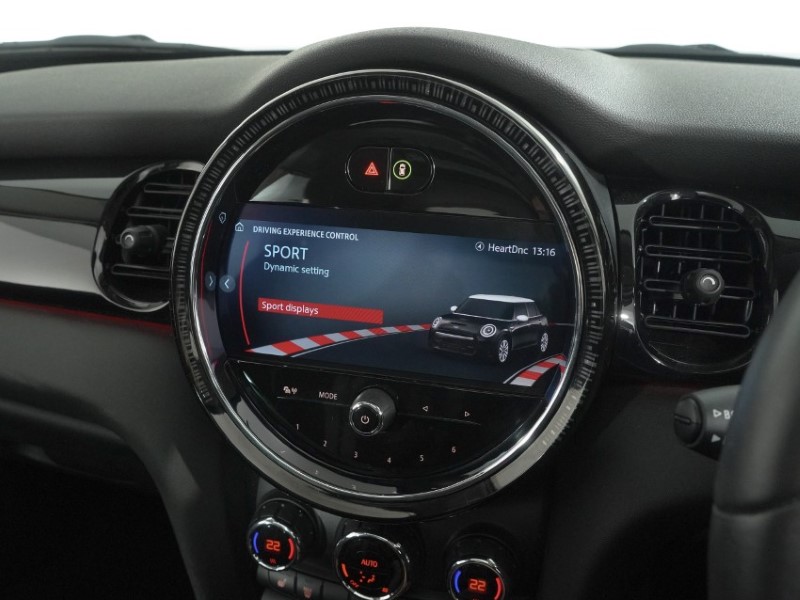 2024 (73) MINI HATCHBACK 2.0 Cooper S Classic Premium Plus 5dr Auto 5950287