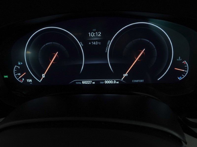 2019 (19) BMW 5 SERIES 520i M Sport 5dr Auto 5931055