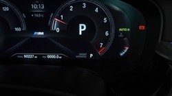 2019 (19) BMW 5 SERIES 520i M Sport 5dr Auto 5931073