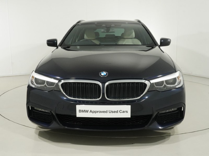 2019 (19) BMW 5 SERIES 520i M Sport 5dr Auto 5931087