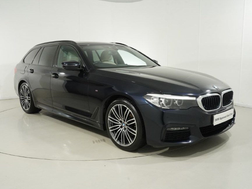 2019 (19) BMW 5 SERIES 520i M Sport 5dr Auto