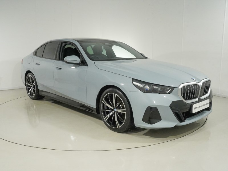 2026 (75) BMW 5 SERIES 520i M Sport 4dr Auto