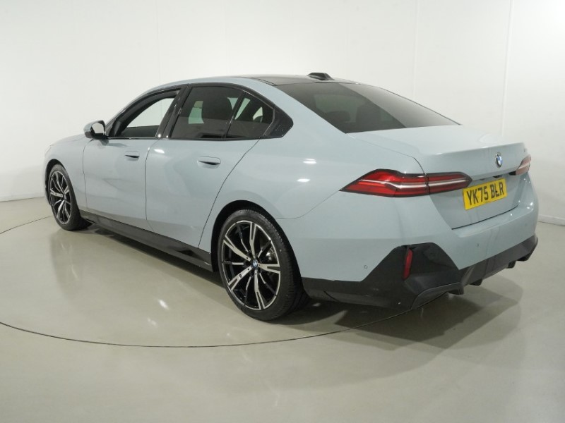 2026 (75) BMW 5 SERIES 520i M Sport 4dr Auto – Video 1 of 1