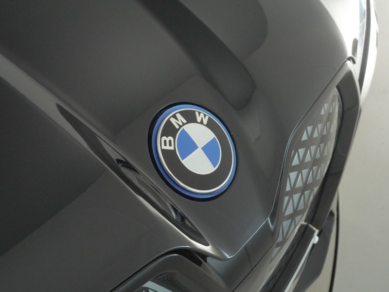 2024 (24) BMW iX 240kW xDrive40 M Sport 76.6kWh 5dr Auto 5955906