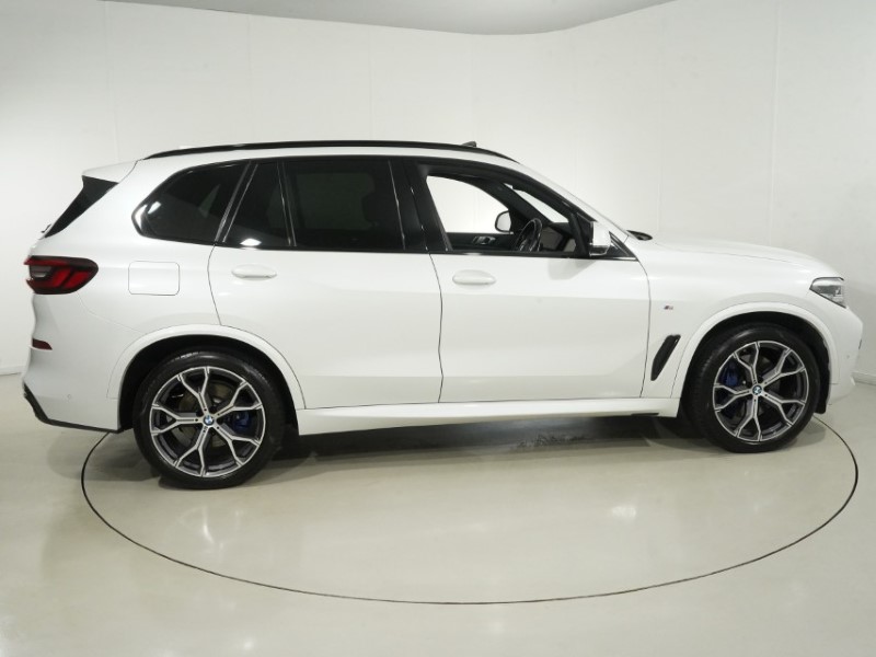 2023 (72) BMW X5 xDrive30d MHT M Sport 5dr Auto 5958663