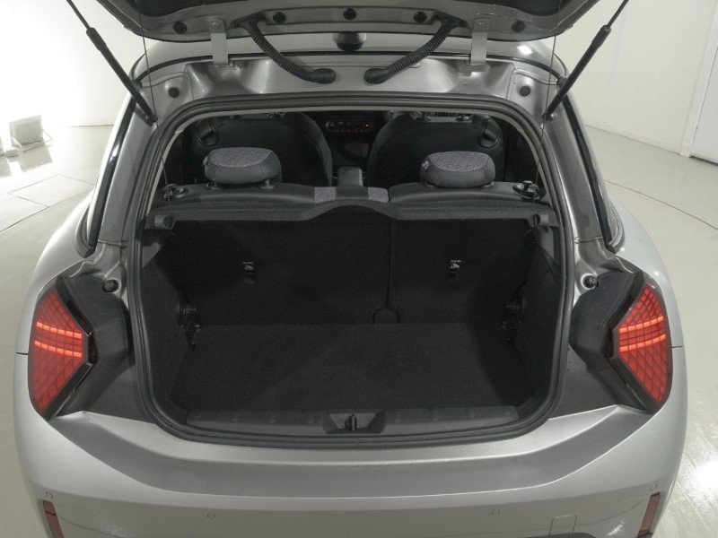 2024 (24) MINI COOPER 1.5 C Classic 3dr Auto 5975761