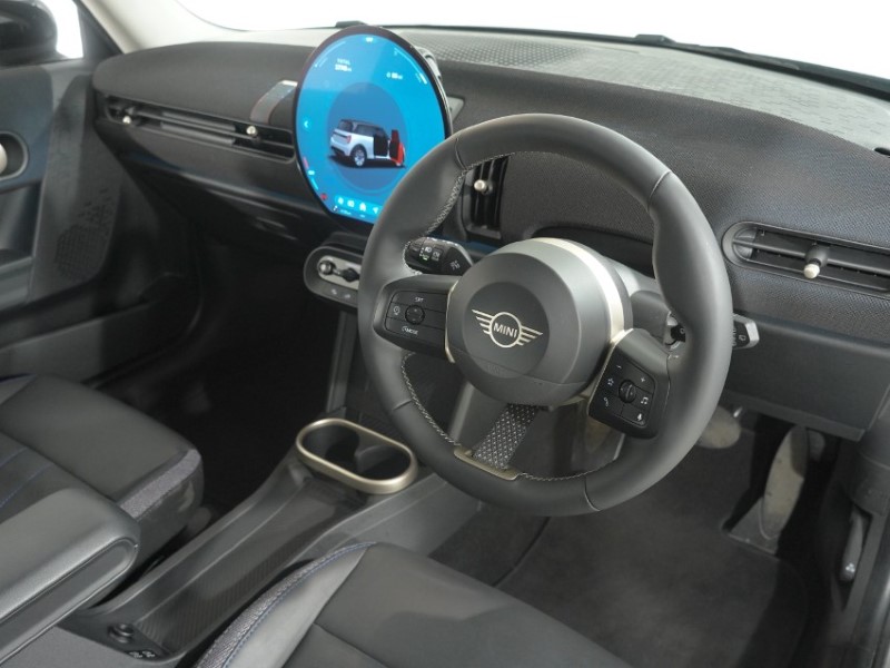 2024 (24) MINI COOPER 1.5 C Classic 3dr Auto 5975781