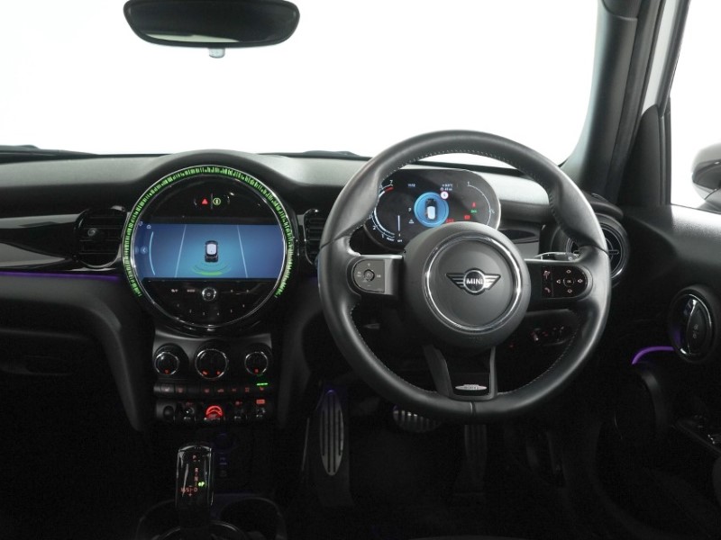 2024 (24) MINI HATCHBACK 1.5 Cooper Sport 5dr 5969563