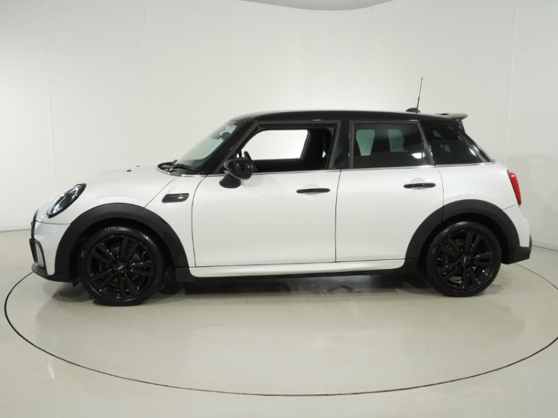 2024 (24) MINI HATCHBACK 1.5 Cooper Sport 5dr 5969547