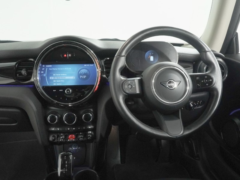 2023 (72) MINI HATCHBACK 1.5 Cooper Classic 3dr Auto 5954029