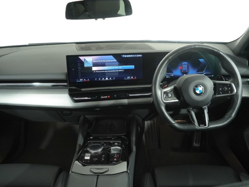 2024 (24) BMW 5 SERIES 520i M Sport 4dr Auto 5972935